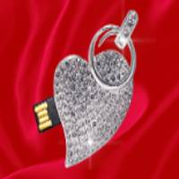 Кулон-сердце с  USB-памятью